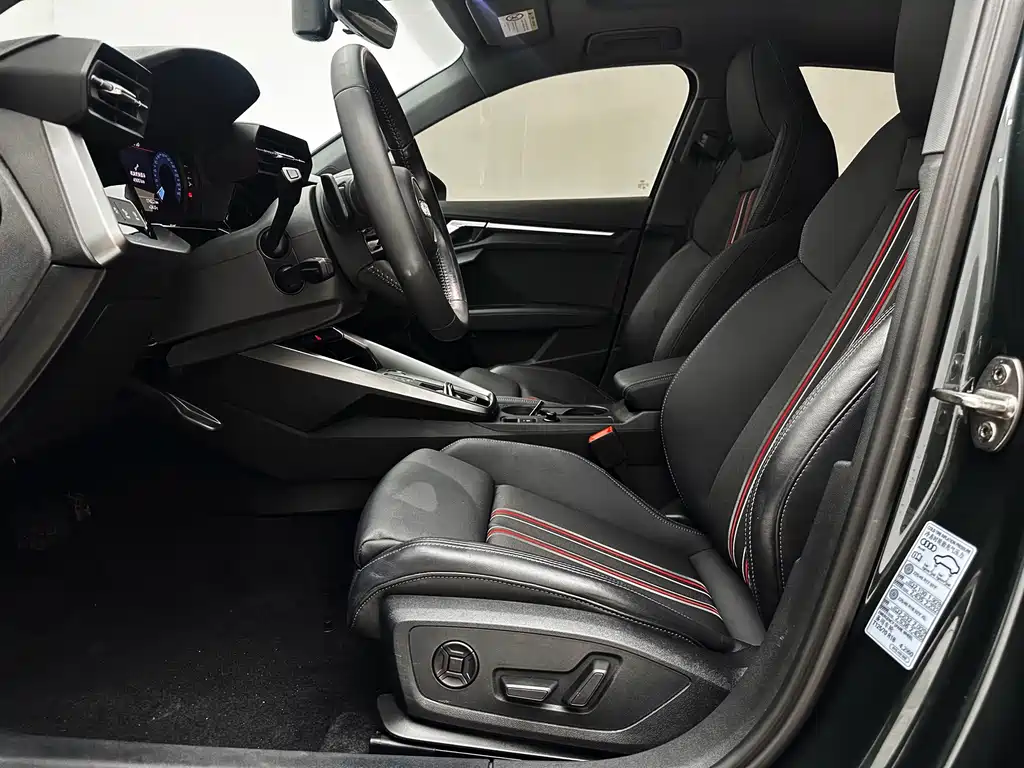 Audi A3 2022 Sportback 35 TFSI Fashion Sport