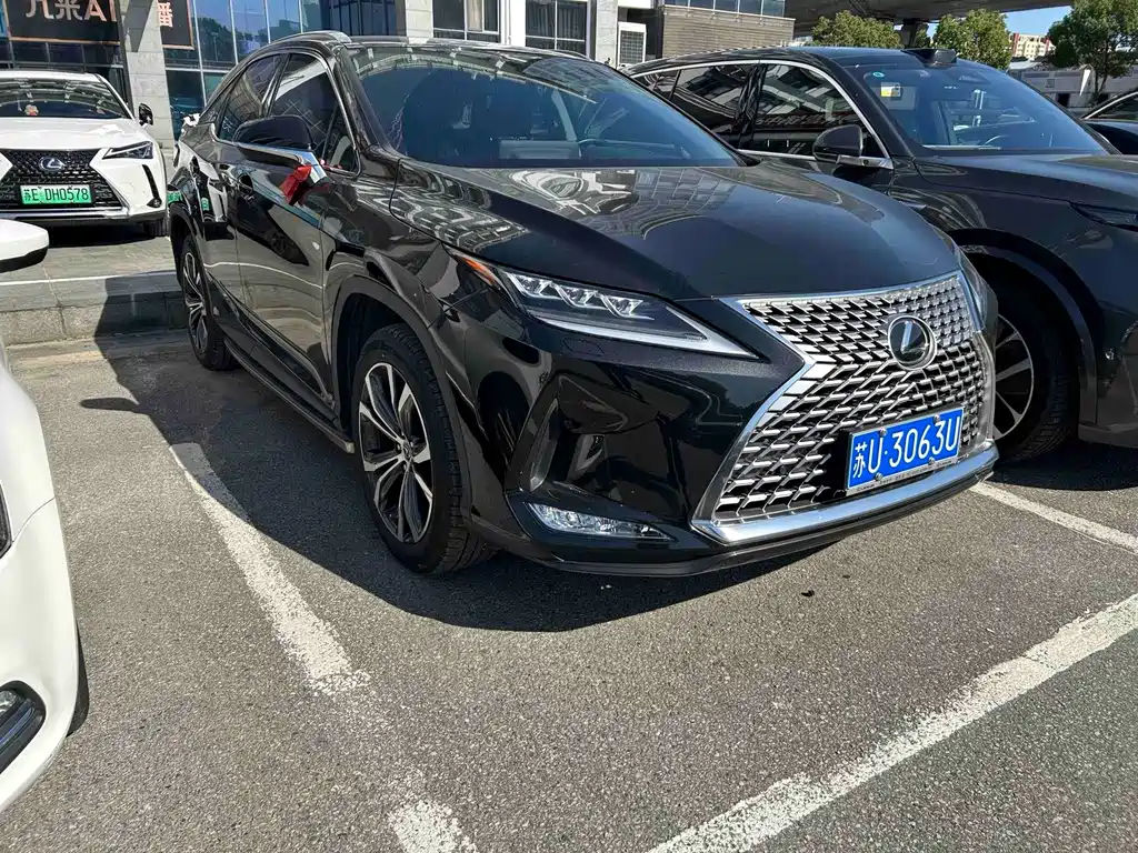 Lexus RX — миниатюра 2