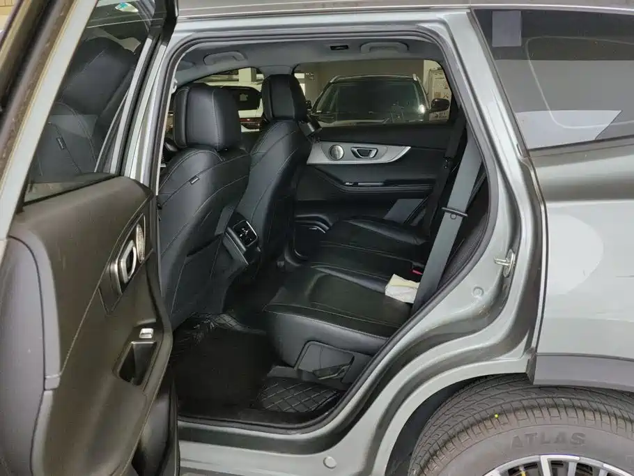 Chery Tiggo 8 PLUS — миниатюра 11