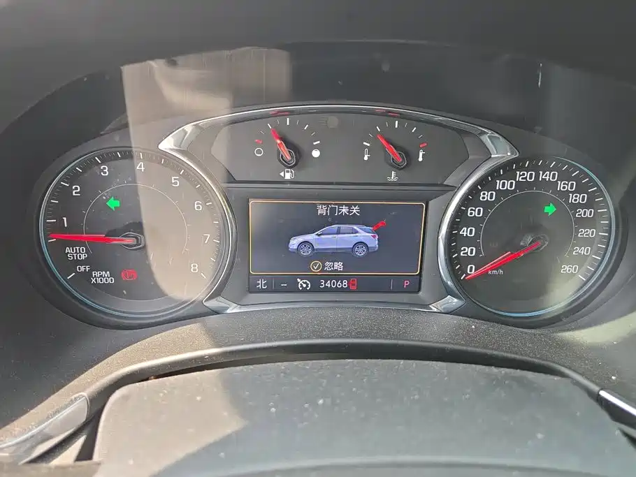 Chevrolet Equinox — миниатюра 14