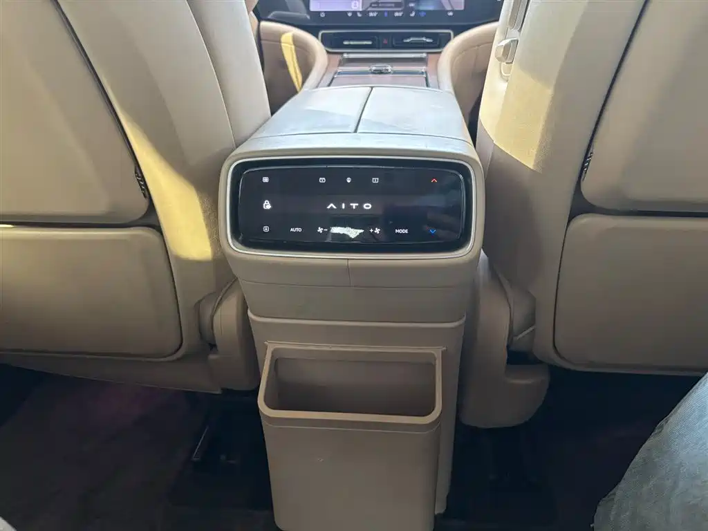 AITO Wenjie AITO M9 — миниатюра 36