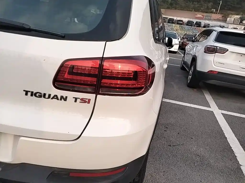Volkswagen Tiguan — миниатюра 8