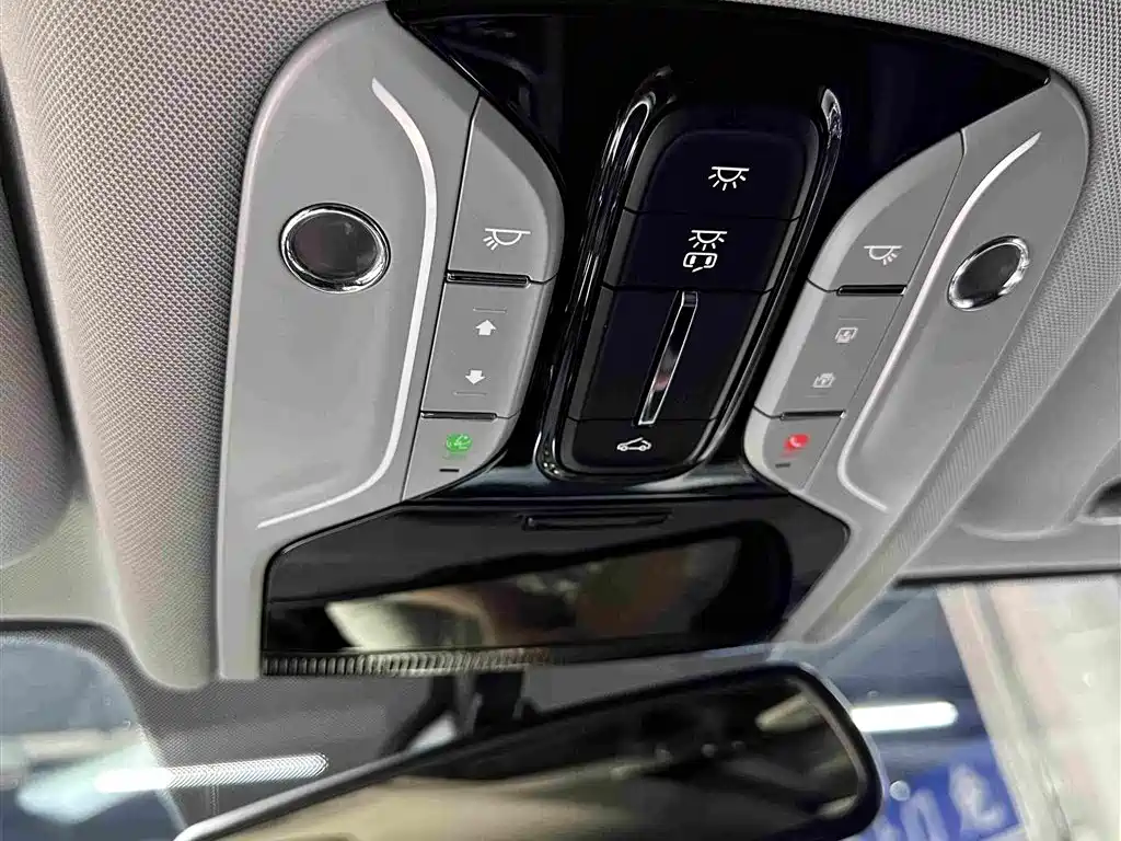 GAC Motor Trumpchi GS8 — миниатюра 15