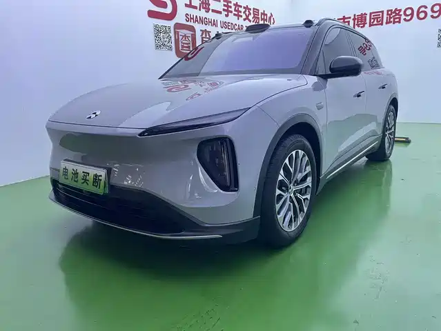 NIO ES6