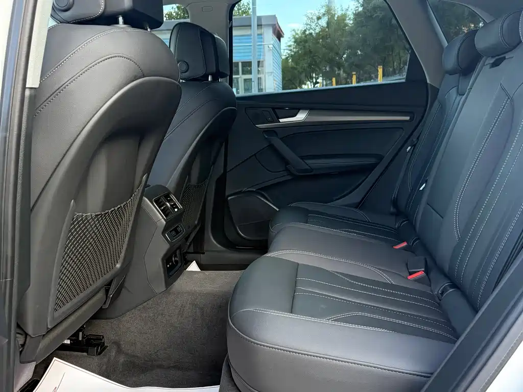 Audi Q5L — миниатюра 11