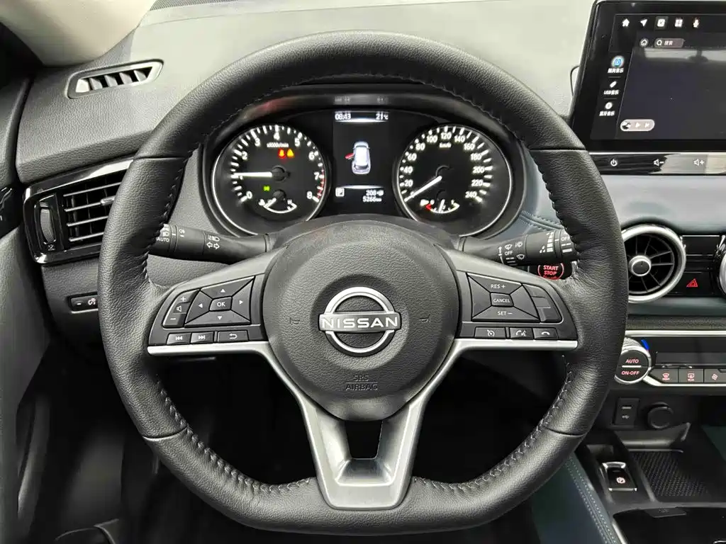 Nissan X-Trail — миниатюра 8