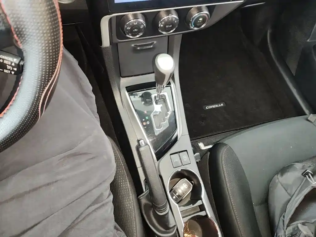Toyota Corolla — миниатюра 14