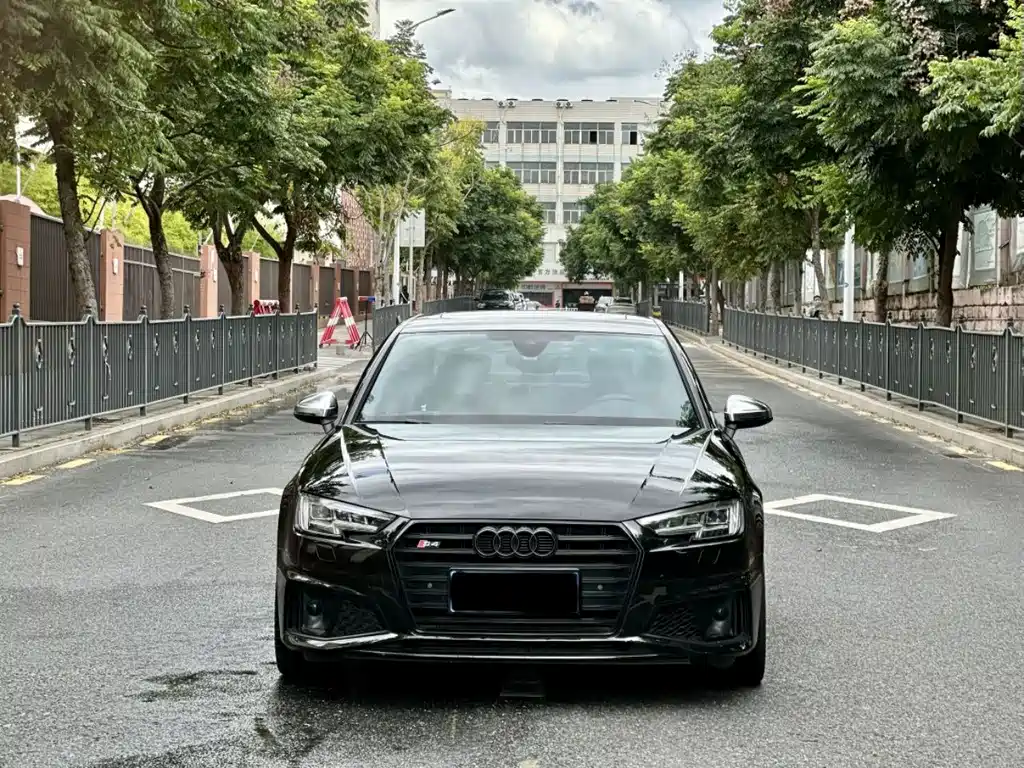 Audi S4 — миниатюра 2
