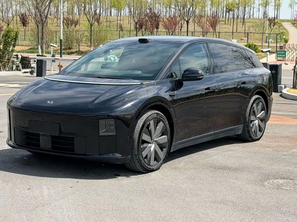 Li Auto 理想i6 2025