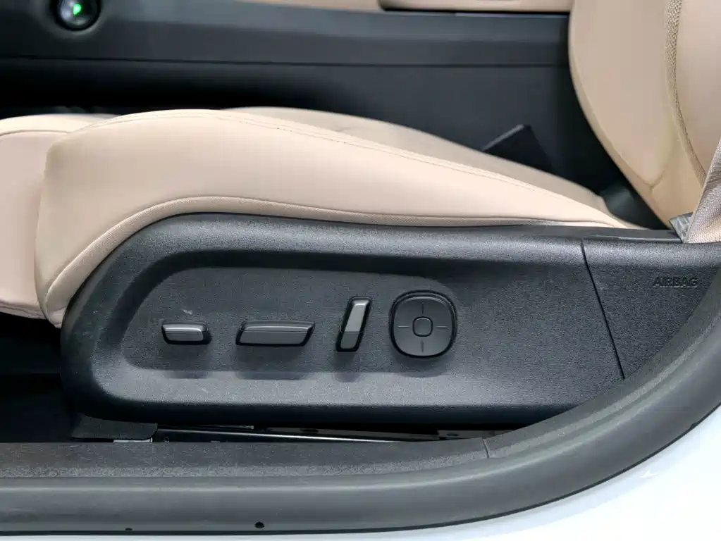 NIO ET5T — миниатюра 21