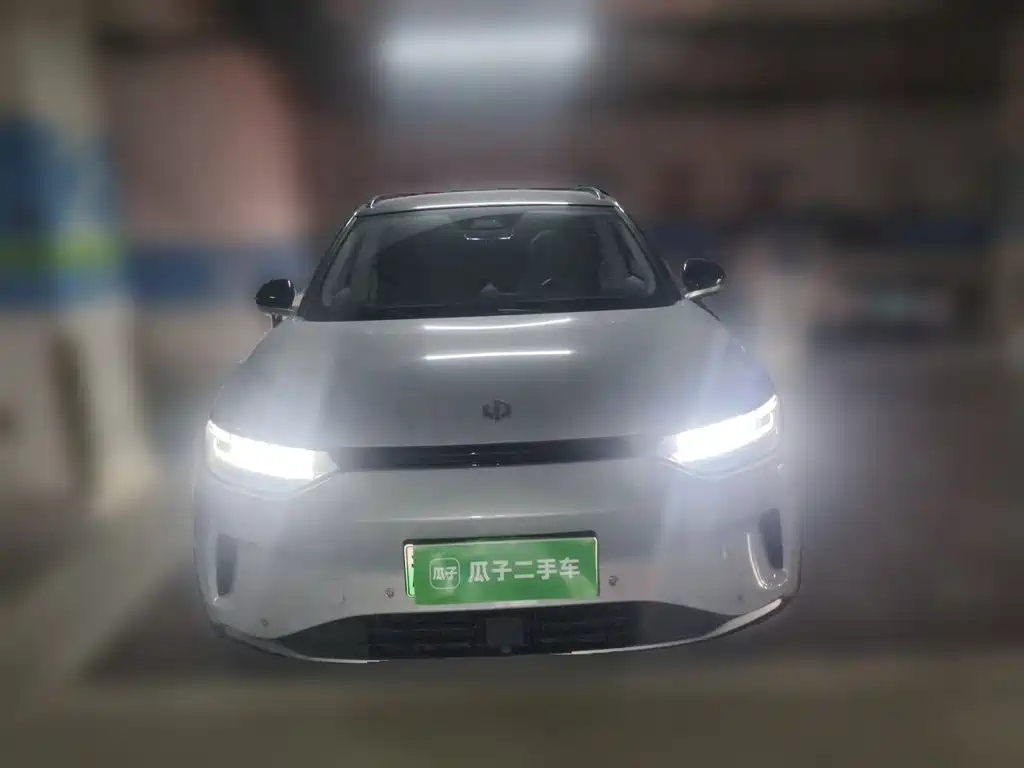 Leapmotor Leapmotor C11 — миниатюра 2
