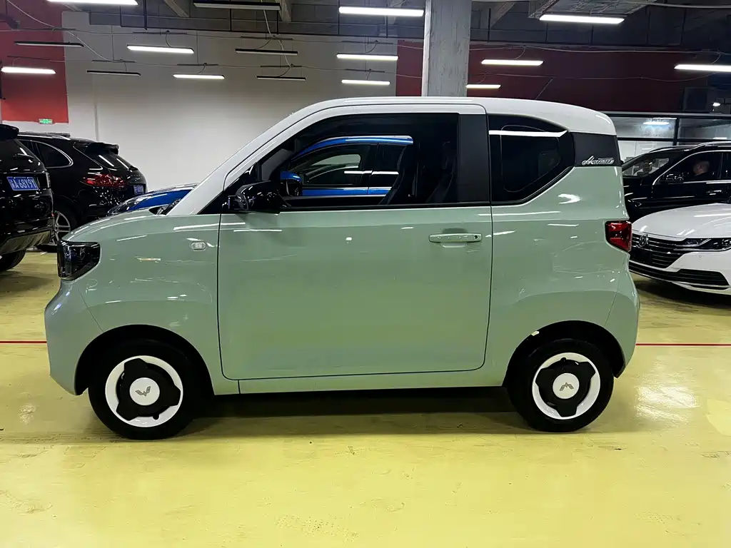 Wuling MINIEV — миниатюра 7