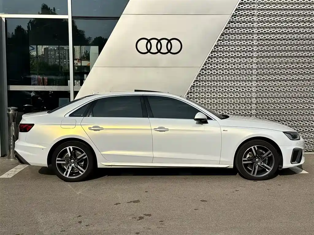 Audi A4L — миниатюра 3
