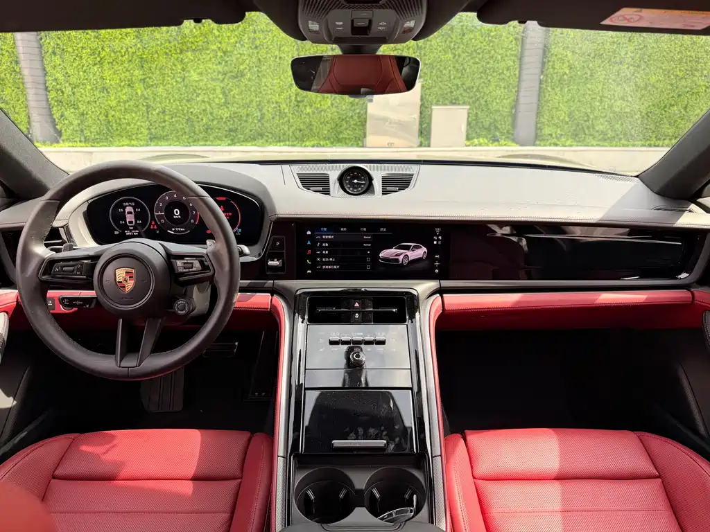 Porsche Panamera — миниатюра 17