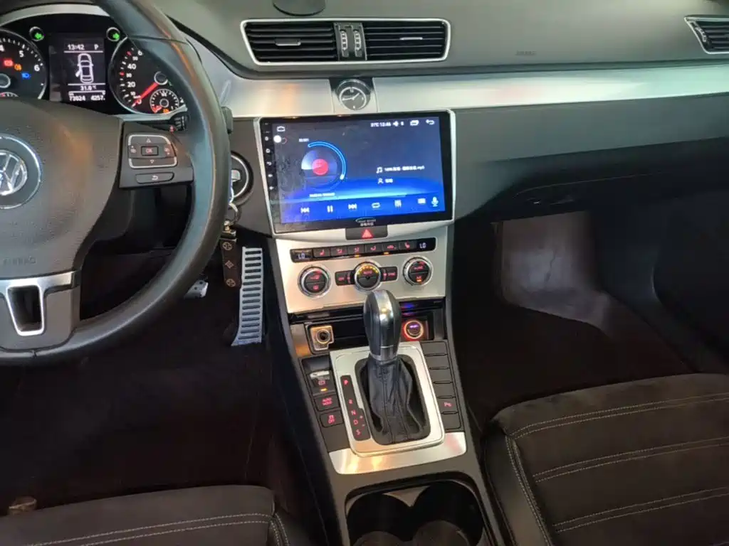 Volkswagen CC — миниатюра 13