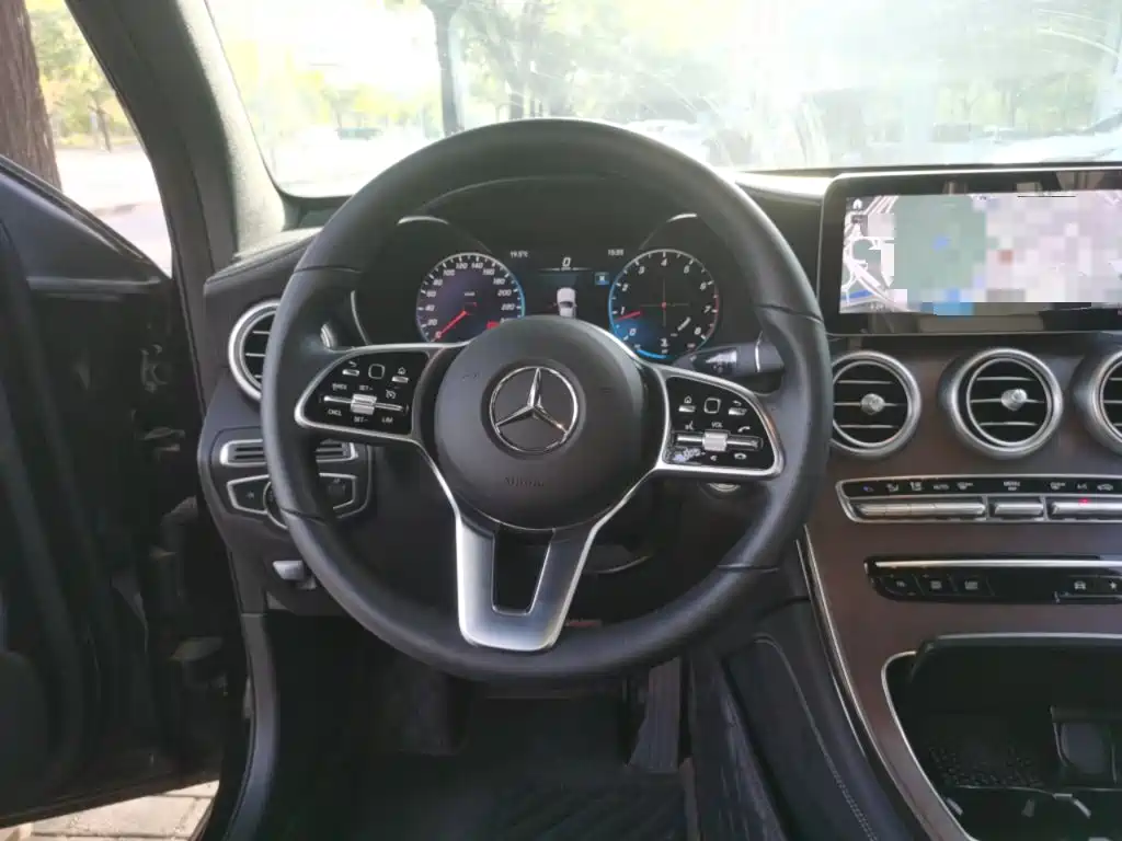Mercedes-Benz GLC — миниатюра 6