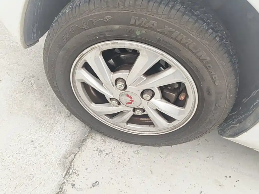 Wuling MINIEV — миниатюра 23