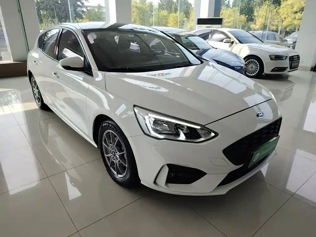 Ford Focus — миниатюра 4