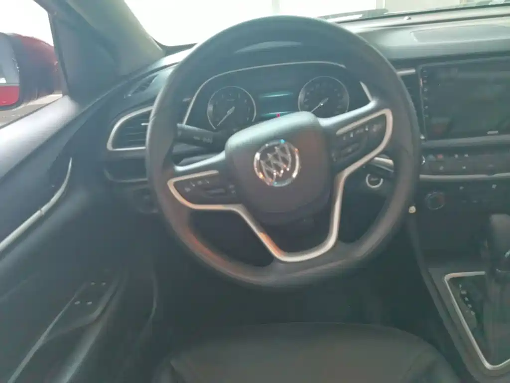 Buick Excelle — миниатюра 11