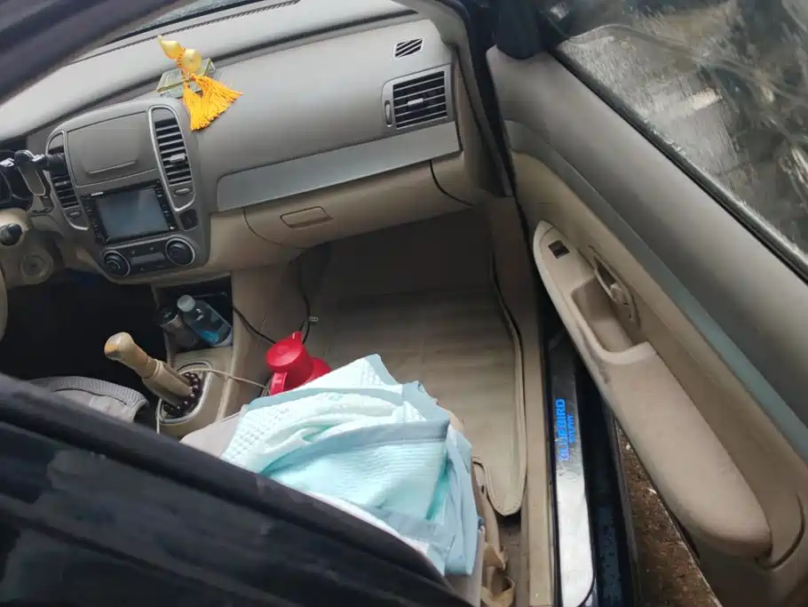 Nissan Sylphy — миниатюра 8