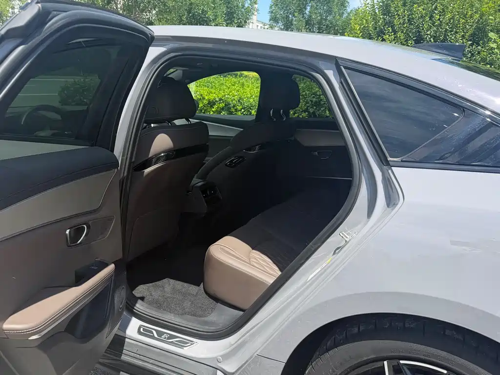 BYD Han 2025 DM-i Smart Drive 125KM