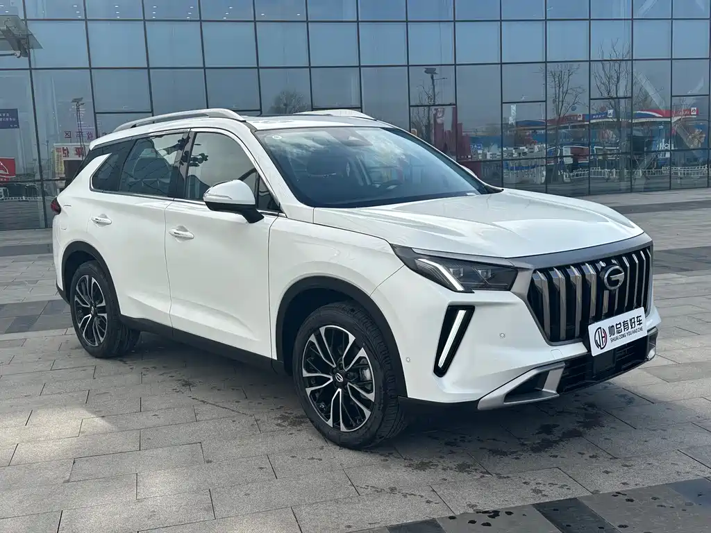 GAC TRUMPCHI GS4 PLUS