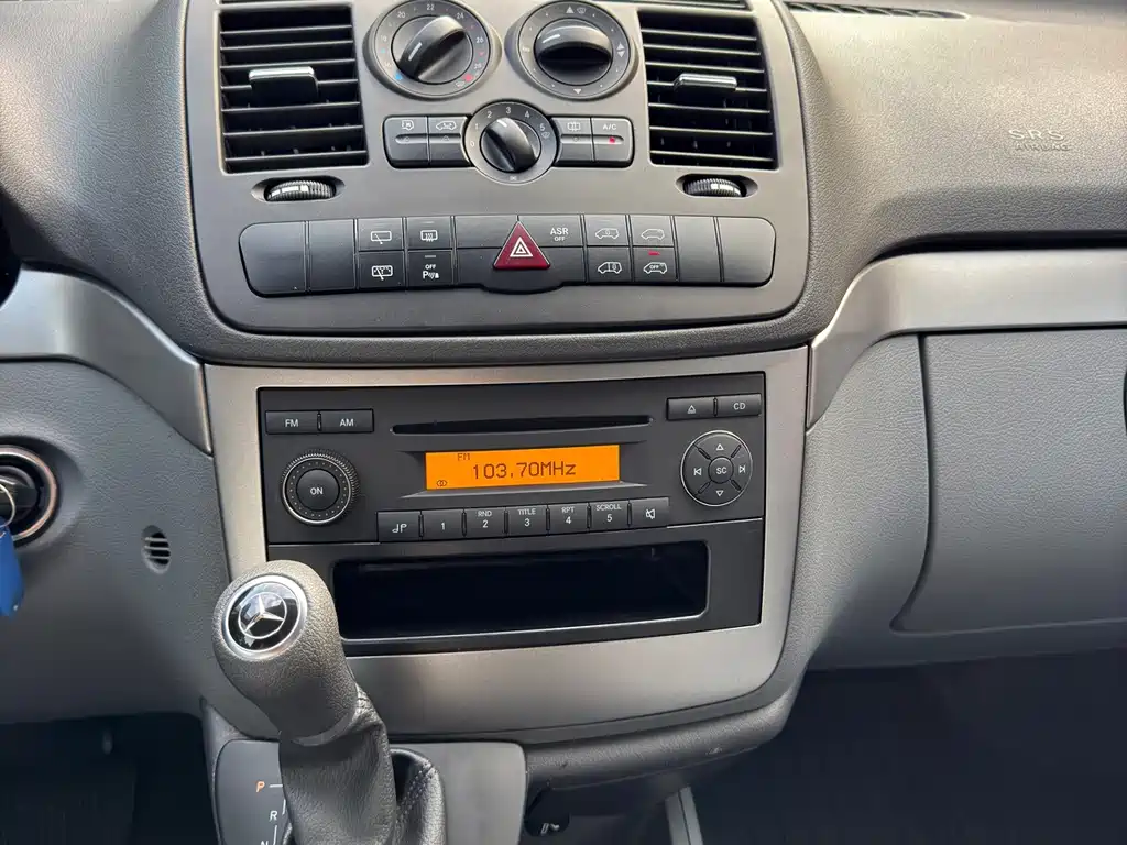 Mercedes-Benz Vito — миниатюра 25
