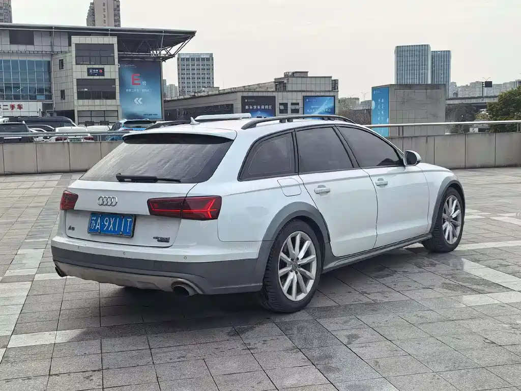 Audi A6 2015 3.0T allroad quattro