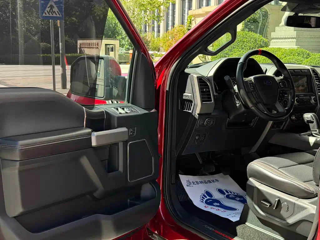 Ford F-150 Raptor — миниатюра 4