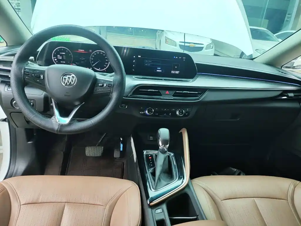 Buick GL6 — миниатюра 10