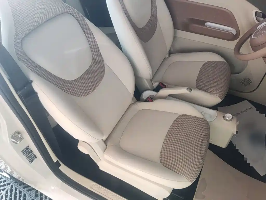 Wuling MINIEV — миниатюра 25