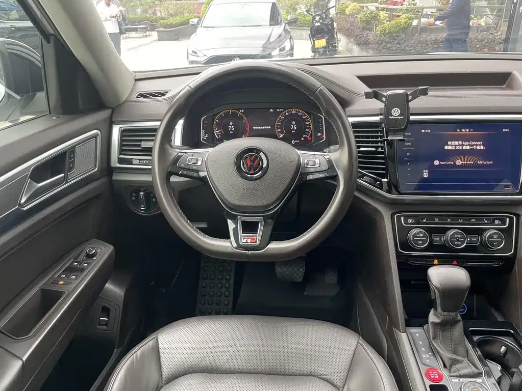 Volkswagen Teramont — миниатюра 6