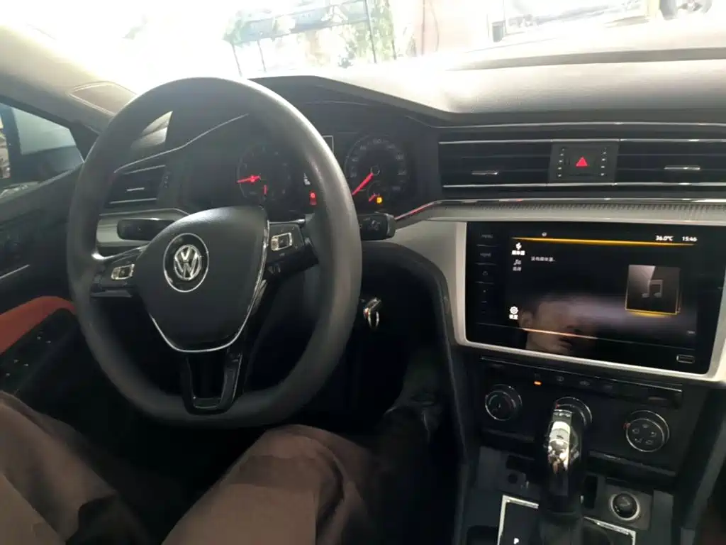 Volkswagen Lamando — миниатюра 10