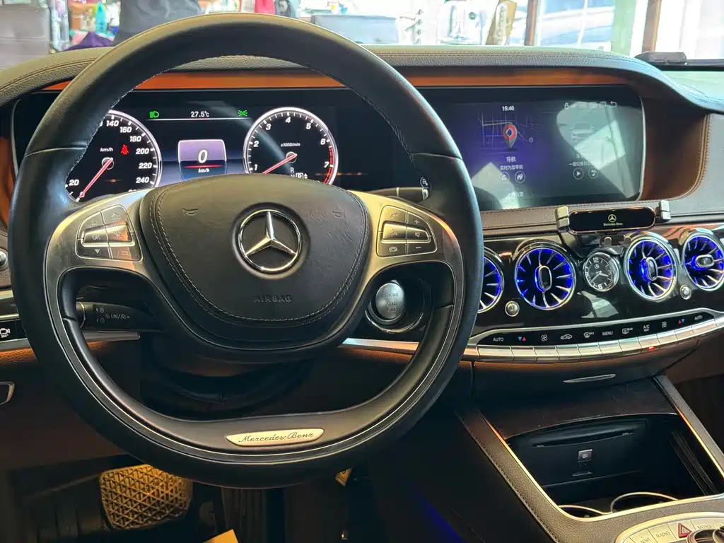 Mercedes-Benz S-Class — миниатюра 11