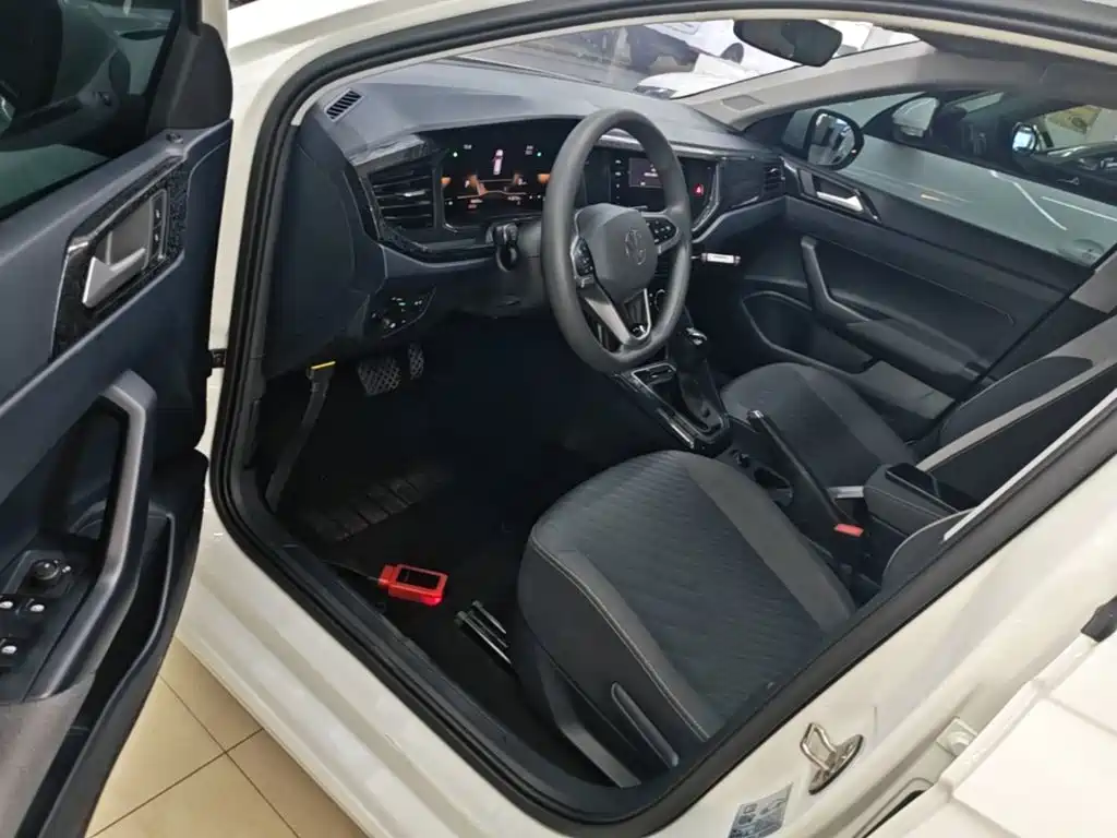 Volkswagen Lavida — миниатюра 16