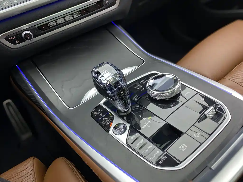 BMW X7 — миниатюра 16