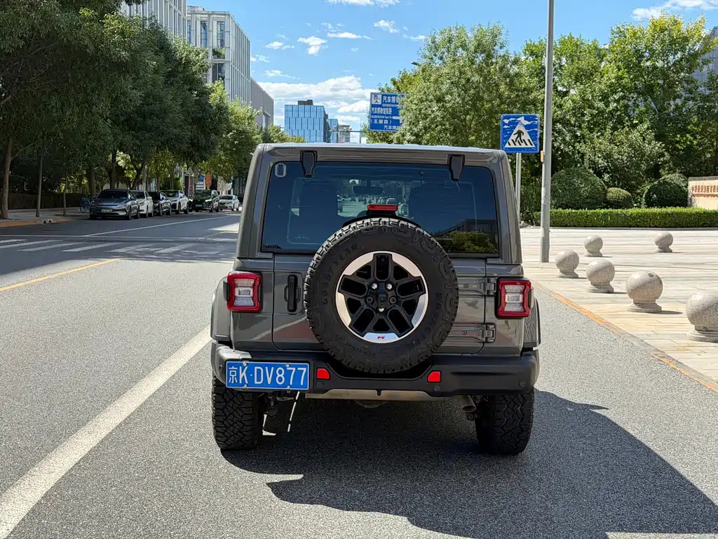 Jeep Wrangler — миниатюра 26