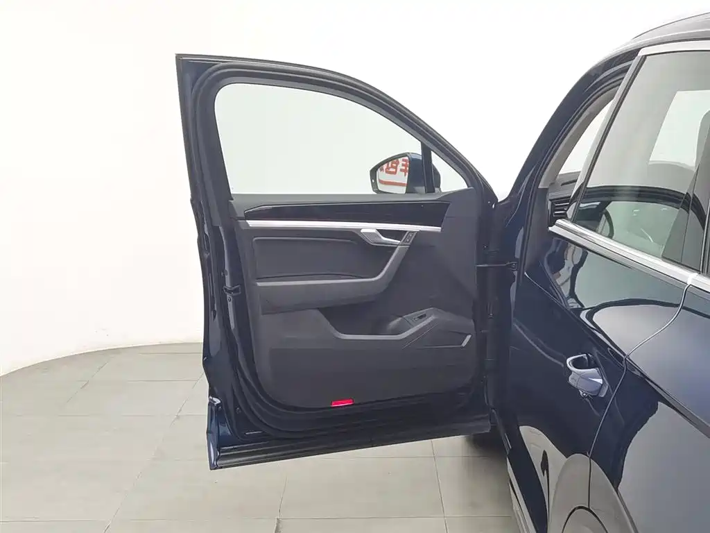 Volkswagen Touareg 2021 2.0TSI