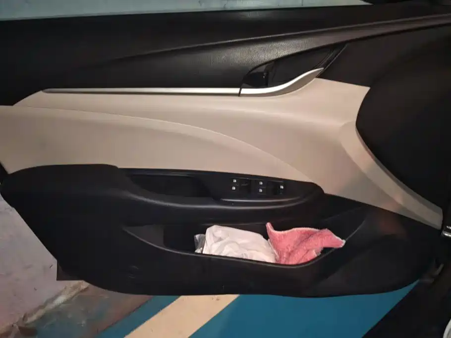 Buick Excelle — миниатюра 7