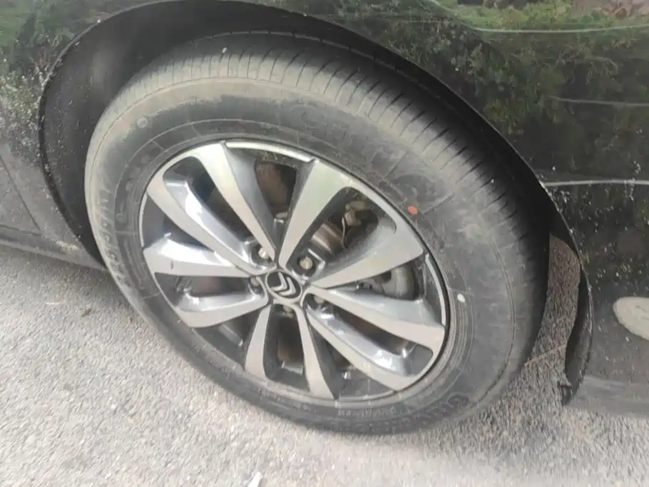Citroen C6 — миниатюра 6