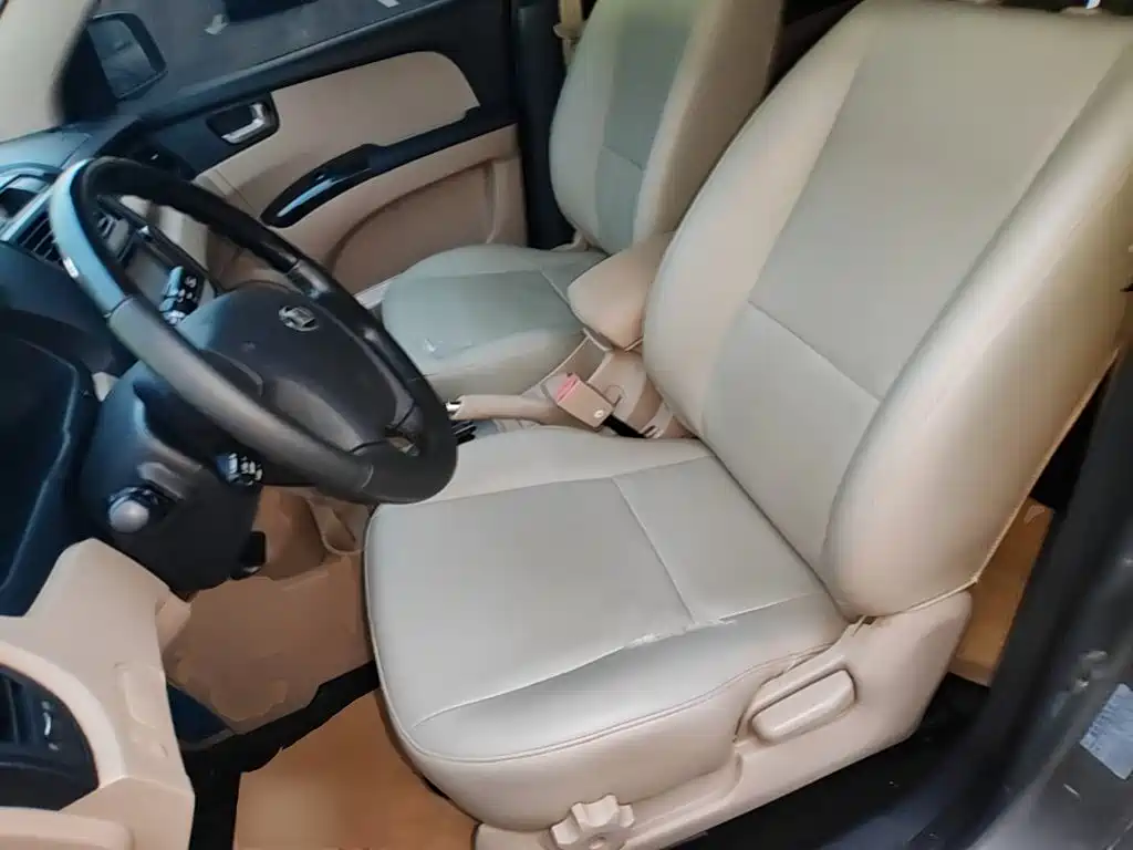Kia Sportage — миниатюра 15