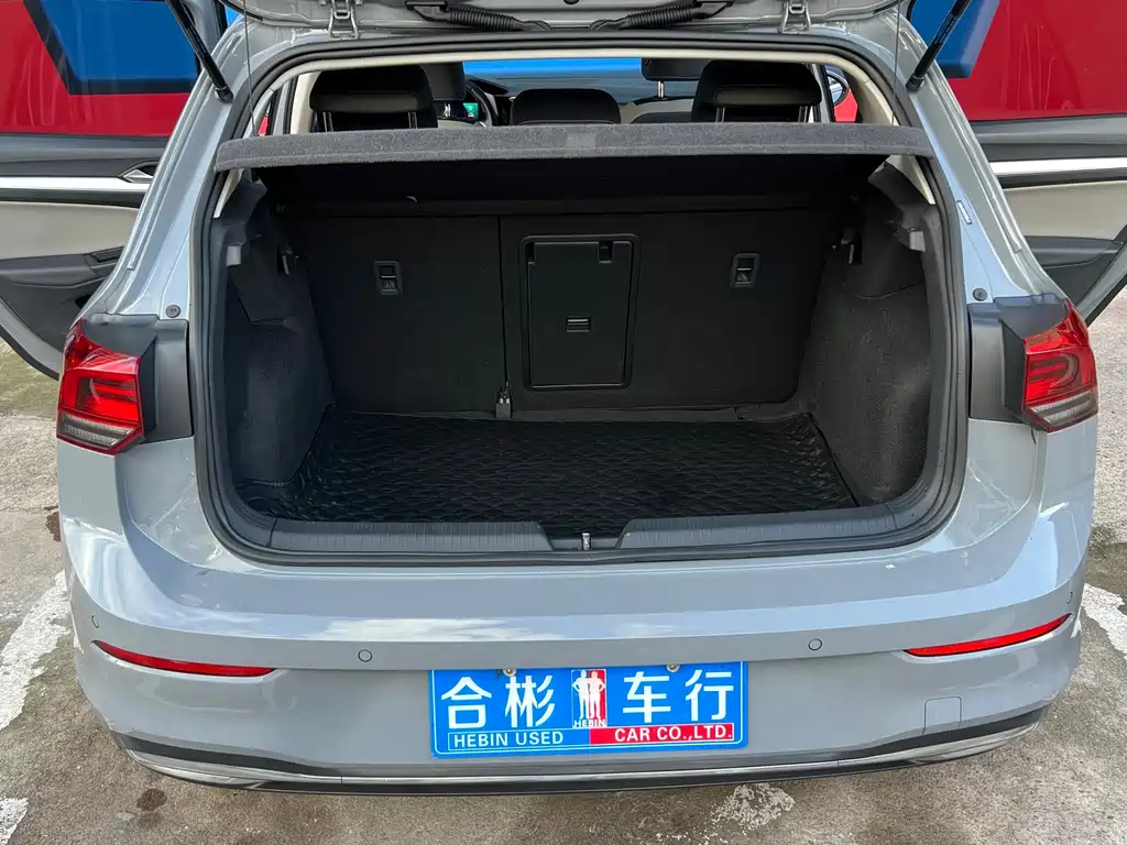 Volkswagen Golf — миниатюра 24