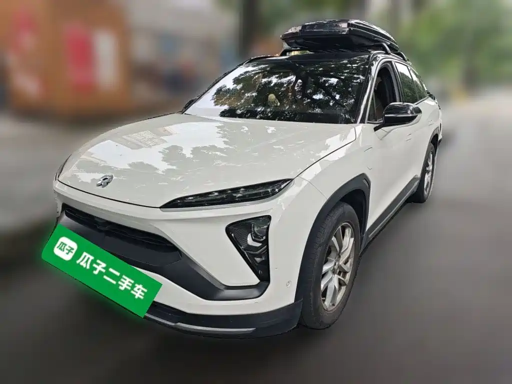 NIO ES6