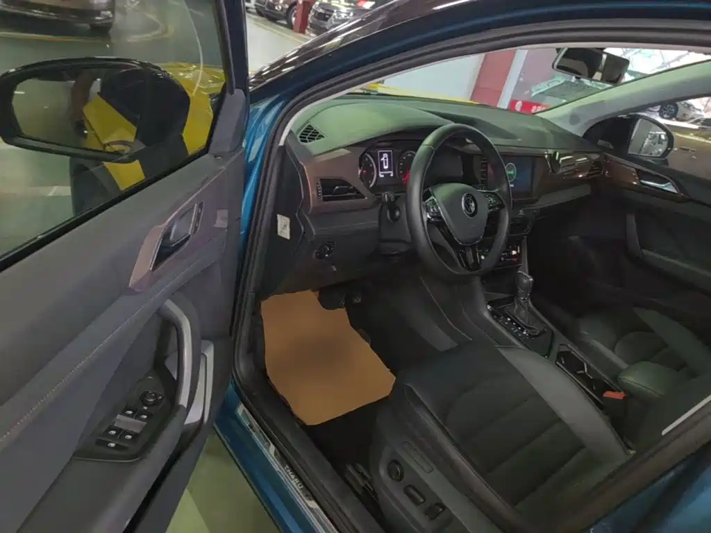 Volkswagen Tharu — миниатюра 16