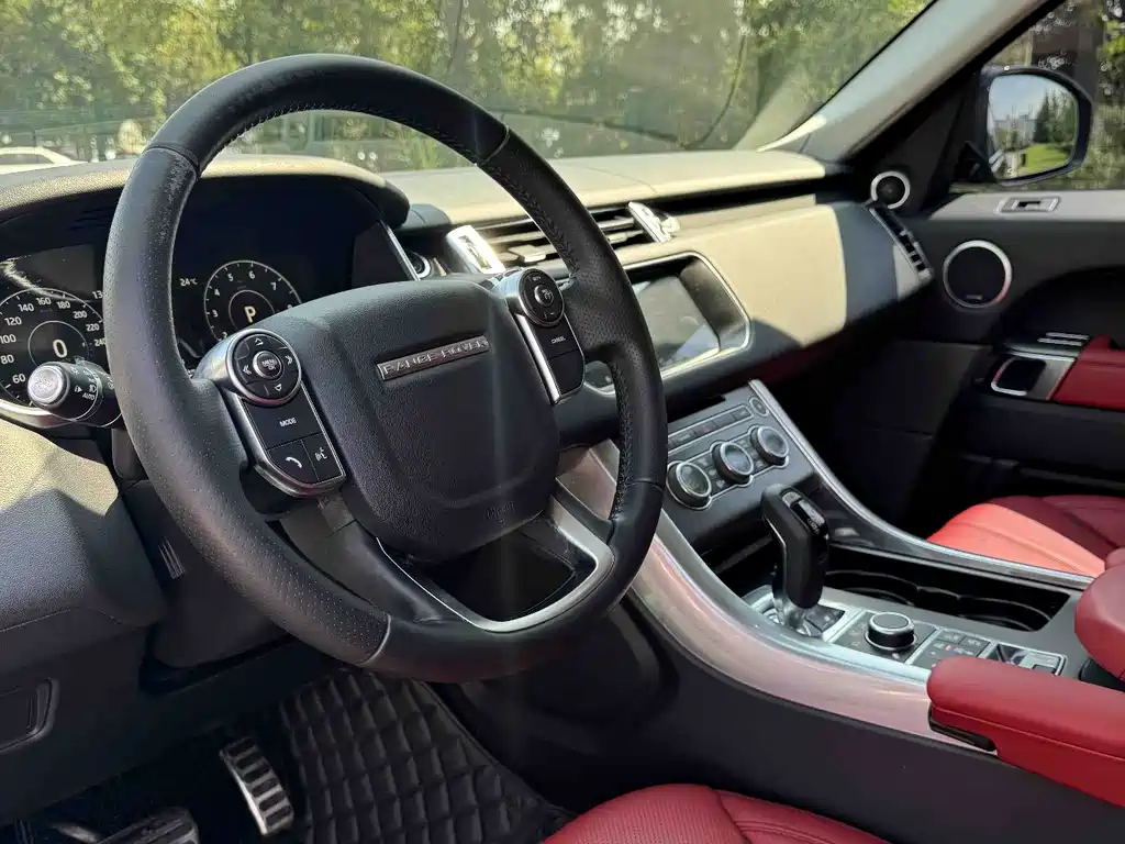Land Rover Sport — миниатюра 7