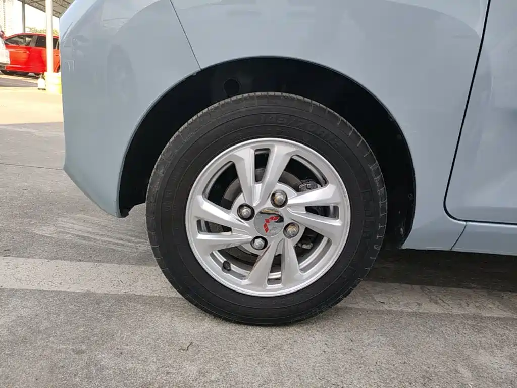 Wuling MINIEV — миниатюра 23