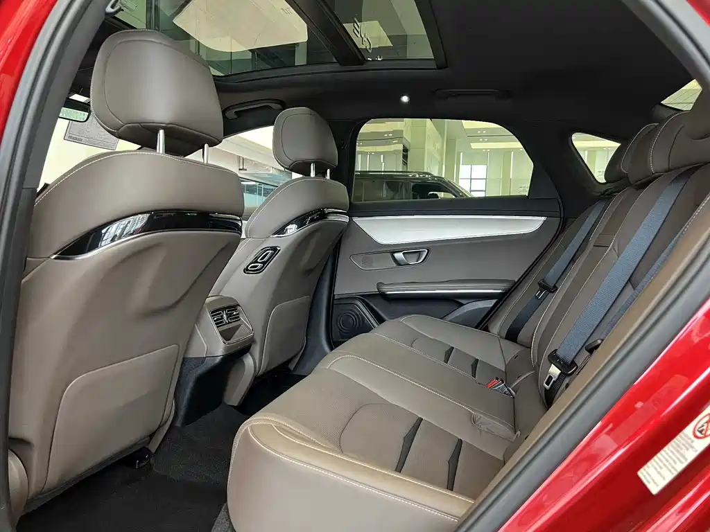 BYD Han — миниатюра 11