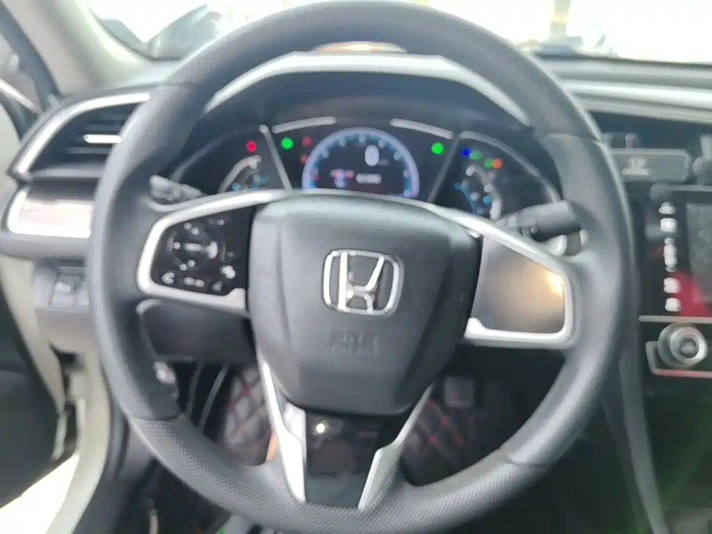 Honda Civic — миниатюра 11