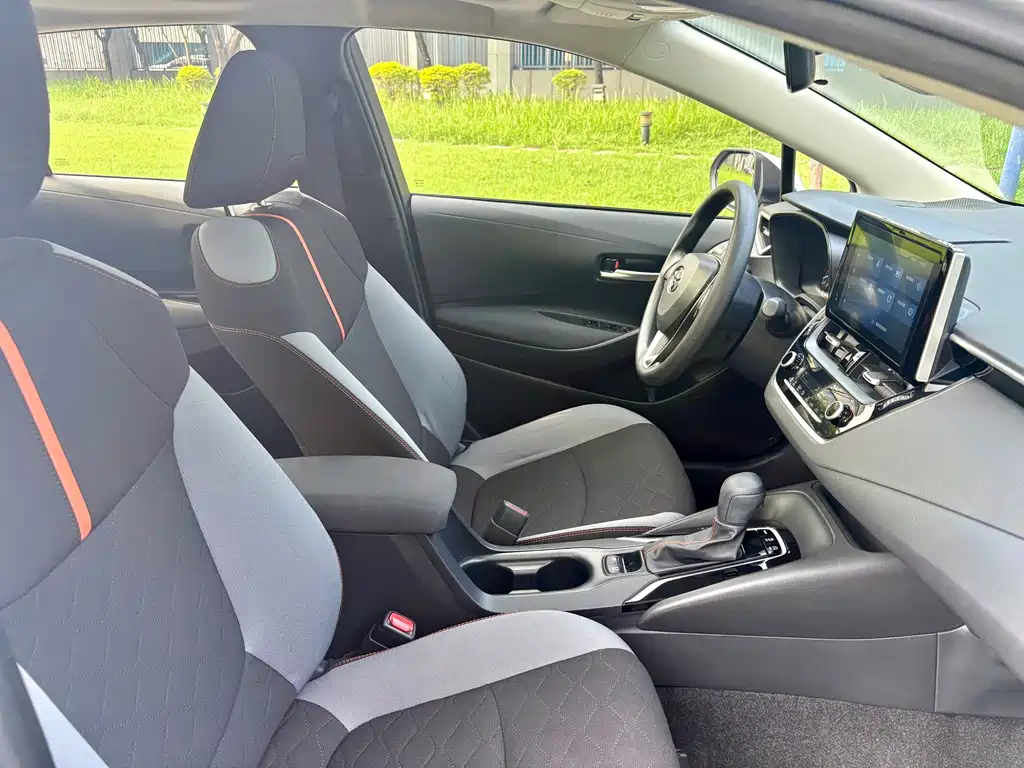 Toyota Corolla — миниатюра 11