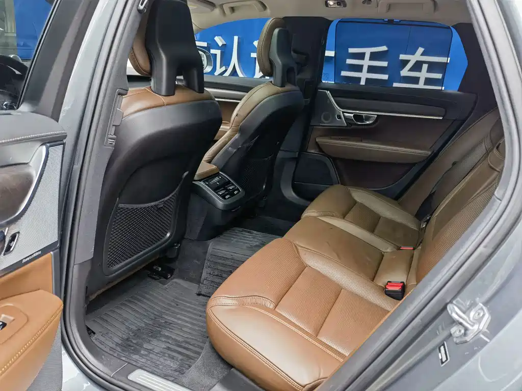 Volvo V90 — миниатюра 15